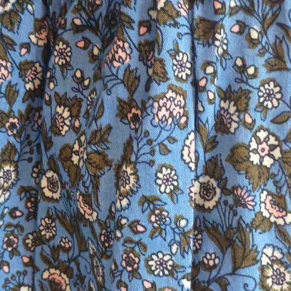 Old Navy Top - Picture 6 of 7